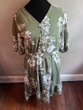 NWT Grace Karin Green Floral Dress